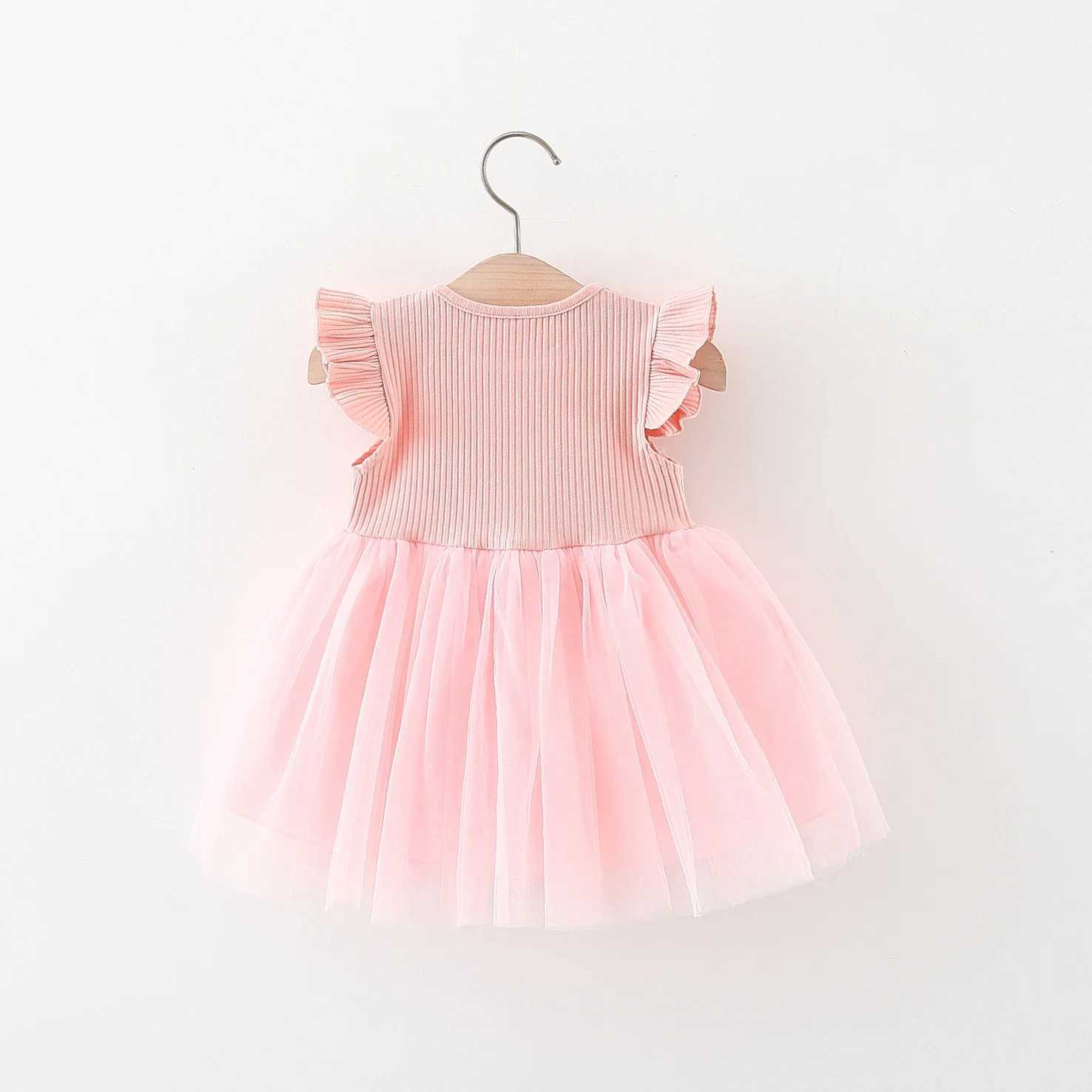 Summer New Waist Line Flower Mesh Yarn Skirt Girls Flying Sles Knitted Pit Stripe Small Skirt Spld Dress R250704
