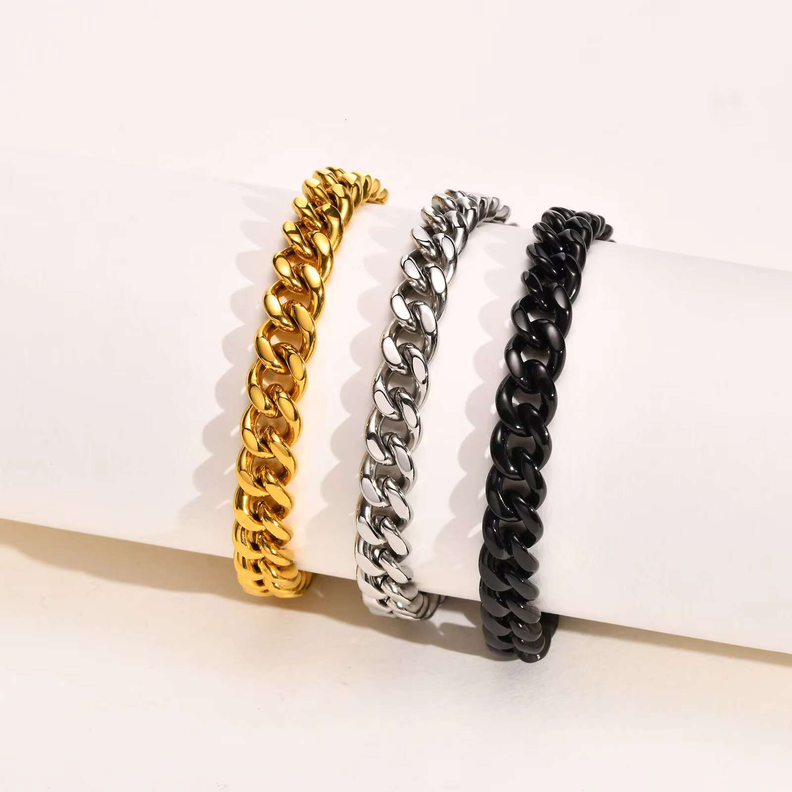 Hip Hop Stainless Steel Chain Bracelet for Men Fashionable Jewelry for Weddings Anniversaries Gifts Wholesale Cuban Bracelet