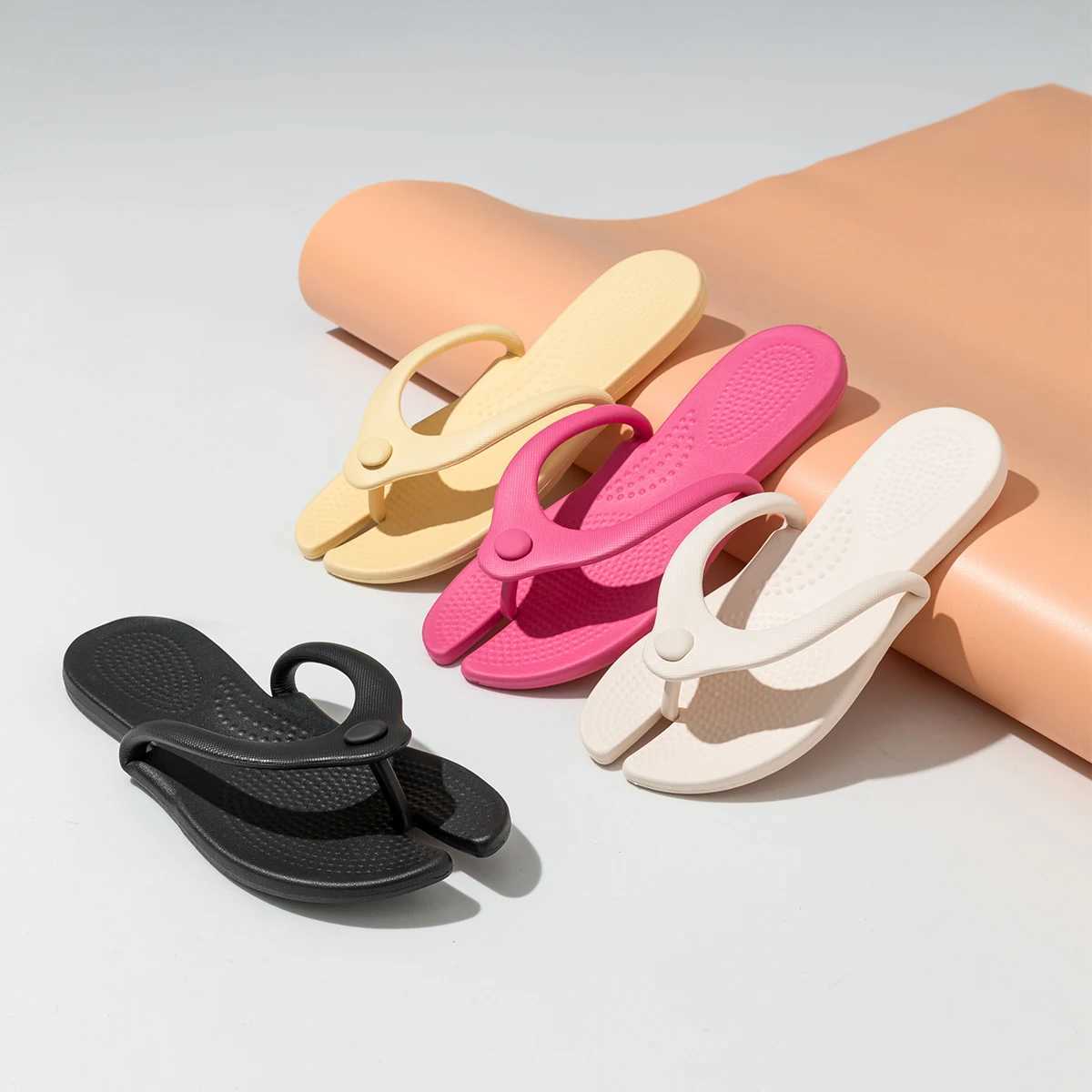 Summer Women Flip Flops Beach Flat Home Slippers Fashion Comfortable Foldable Indoor Outdoor Slides W250704