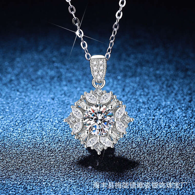 S925terling S925ier for Women VerS925atile S925nowflake High-end Pendant 1 caratS925 MoiS925S925anite Necklace 3a8
