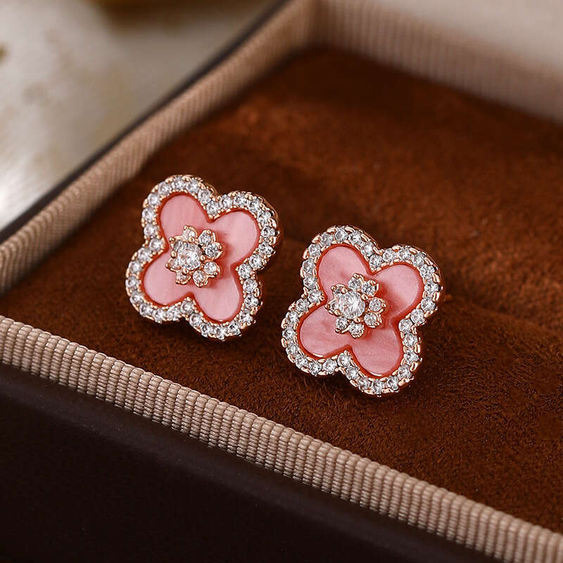 designer clover earring Sier Needle Four-Leaf Clover Daily Versatile Flower Women's Elegant High-End Ancient Style Zircon Pink Earrings