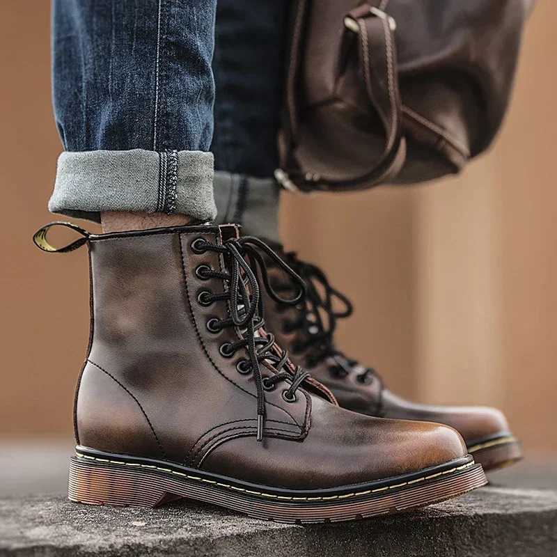 New Couple Boots Genuine Leather Motorcycle Shoes Breathable Waterproof Anti-Slip Warm Cotton Mens Womens Fashion Ankle Boots Z250704