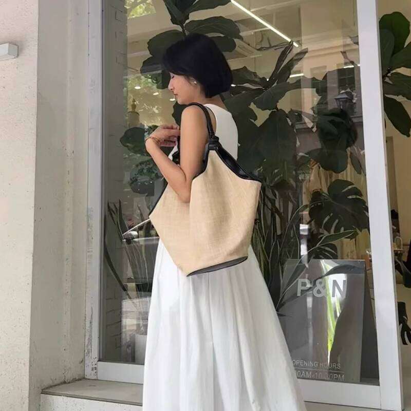 2025 New Summer Large Capacity Beach Vacation Casual Straw Niche Woven Shoulder Tote Bag