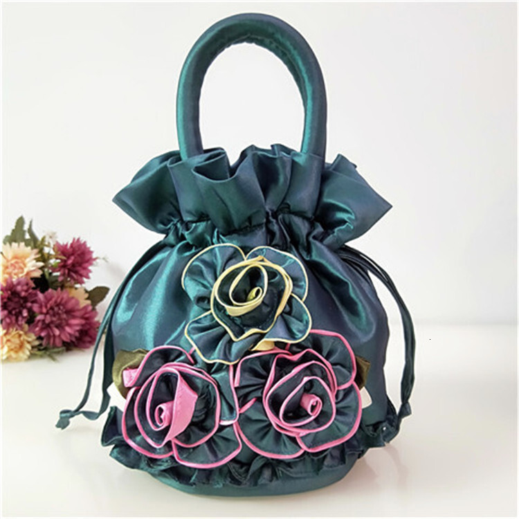 2025 Designer's New Phone Bag Coin Wallet Evening Dress Bag Women's Handbag Makeup Bag Flower Bucket Bag Handmade Women's Bag