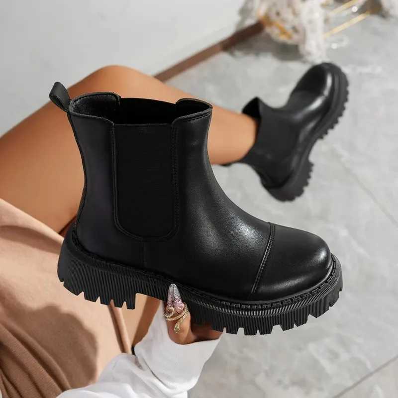 Square Heel Lolita Boots Womens Low Shoes Designer Chelsea Round Toe Boots-Women Ankle Med Ladies Fashion Spring Autumn Z250704