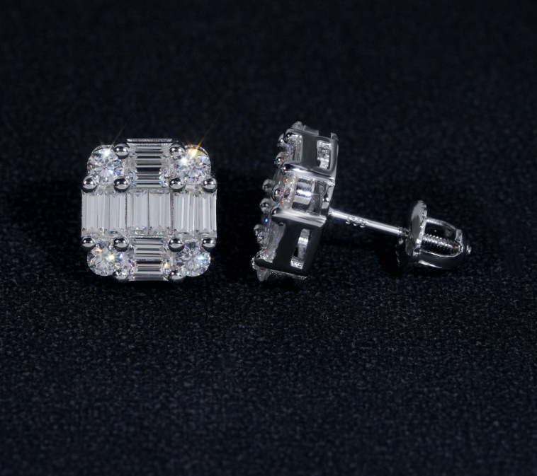 New Arrival Hip Hop Design Baguette Diamond VVS Iced Out Moissanite Stud Earrings for Men