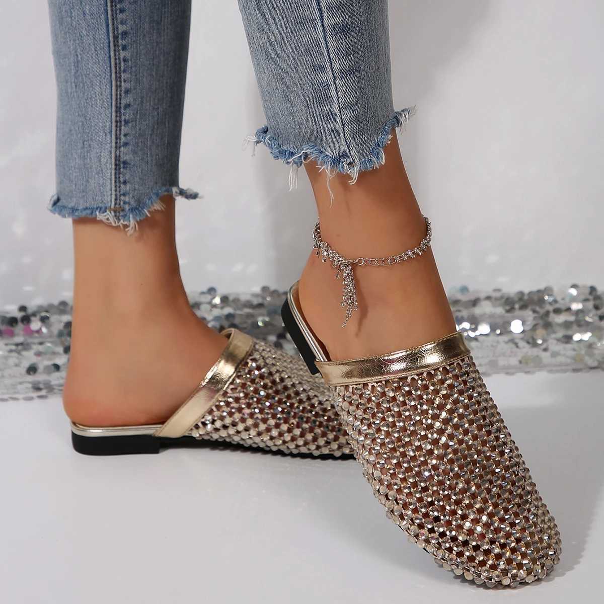 2025 New Luxury Brand Women Slippers Summer Lightweight Round Head Shoes Water Diamond Large Flat Sandals Slides Women W250704