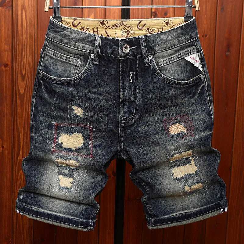 High-end ripped patch denim shorts for men in the summer of 2025 trendy and fashionable style classic retro pants W250705