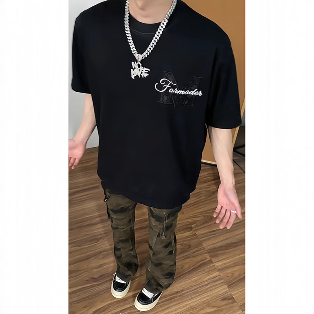 American Style Black Embossed Short Sleeve Men's Summer Niche Jacquard Designer Short Sleeves Embroidery T-shirt Heavyweight Cleanfit Half Sleeve