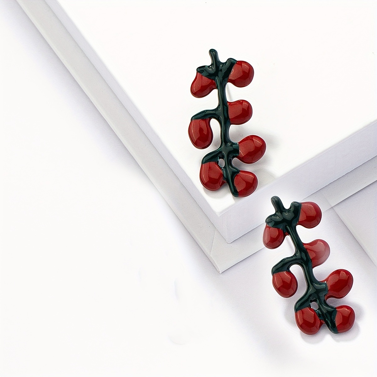 1 Pair Of Oil-Drip Red Cute Flowers Exquisite Small Elegant Fashion Trend