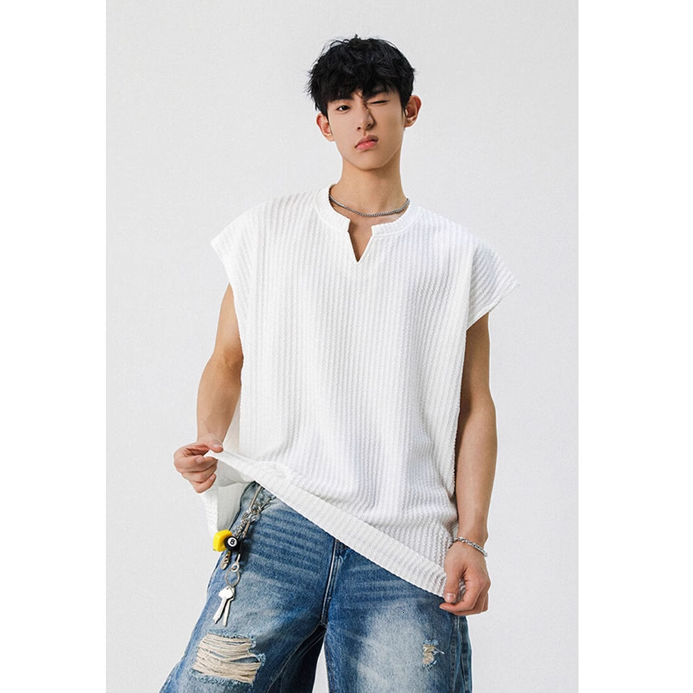Textured V-Neck Ves… - image