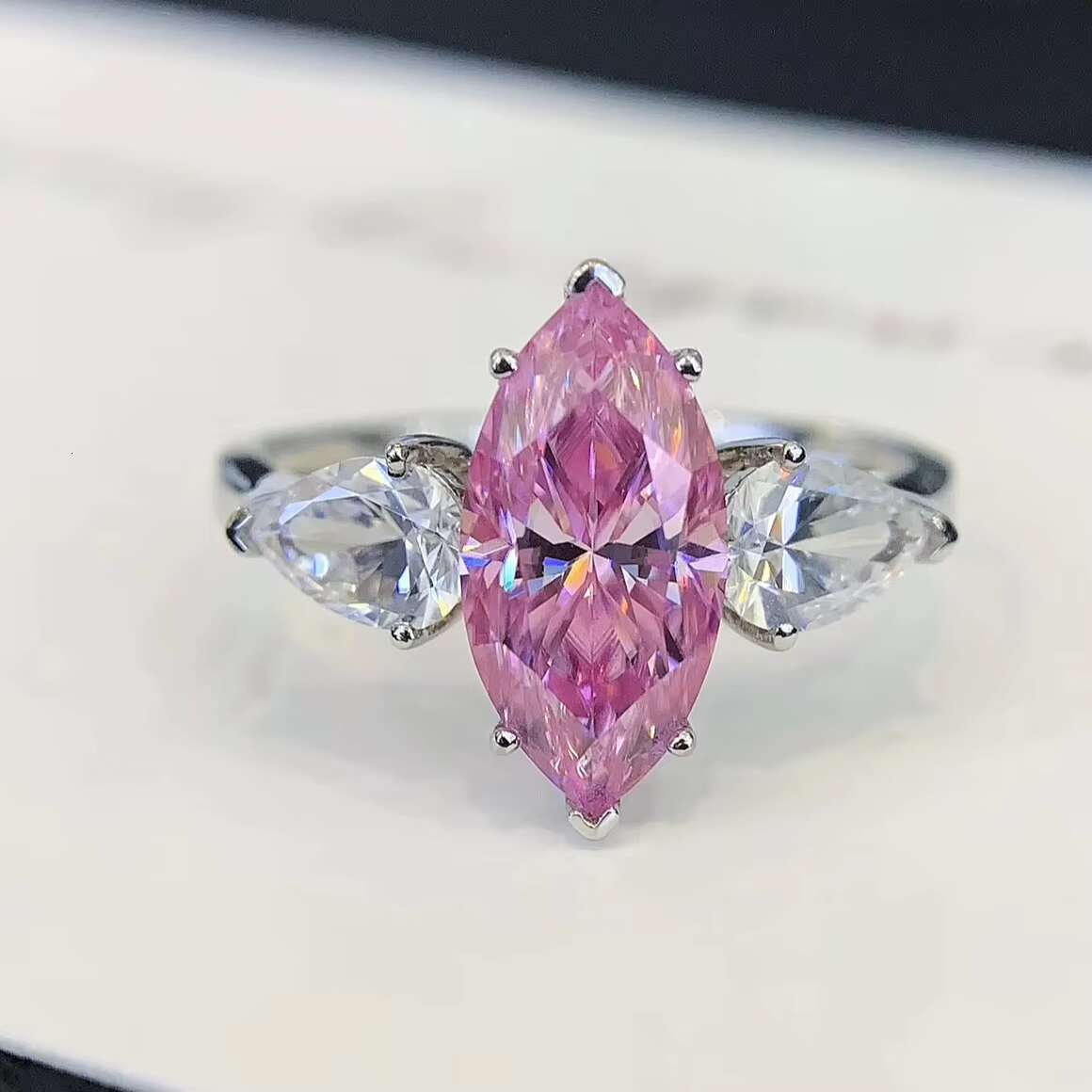Goldstones Jewelry Pink Marquise and White Pear Cut Moissanite Stone Def Color Gold Ring Trendy Classic Style Gift Rings