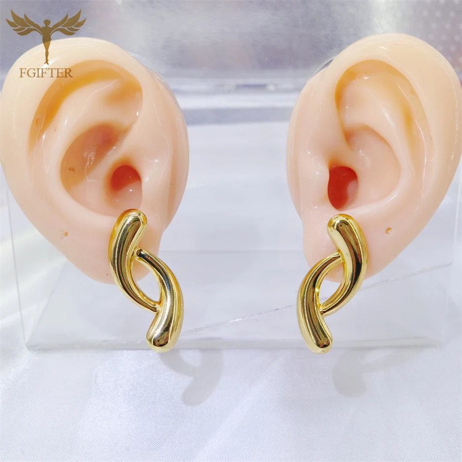 1 Pair Fashion Water Drop Stud Earring Golden Stainless Steel Piercing Jewelry Gold Plated Accessories boucle doreilles 250627