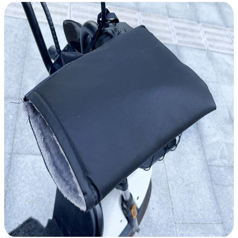 Waterproof Motorcycle Handlebar Muffs - Winter Warm Gloves Bicycle Hand Covers All-Weather Hand Warmers S25118