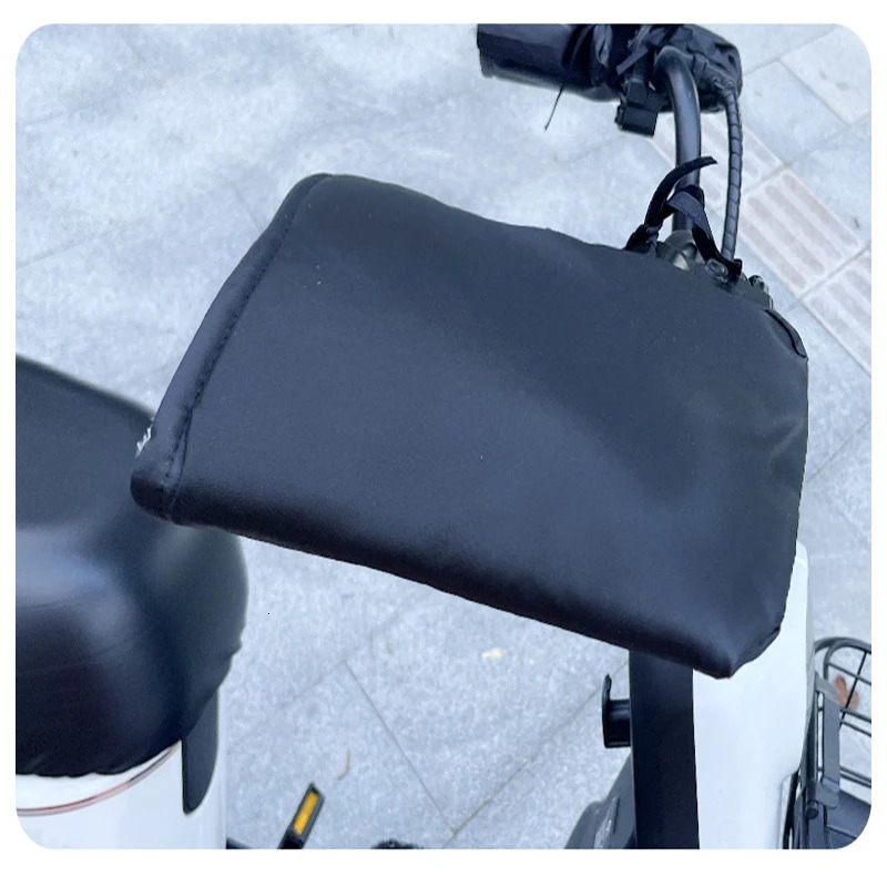 Waterproof Motorcycle Handlebar Muffs - Winter Warm Gloves Bicycle Hand Covers All-Weather Hand Warmers S25118