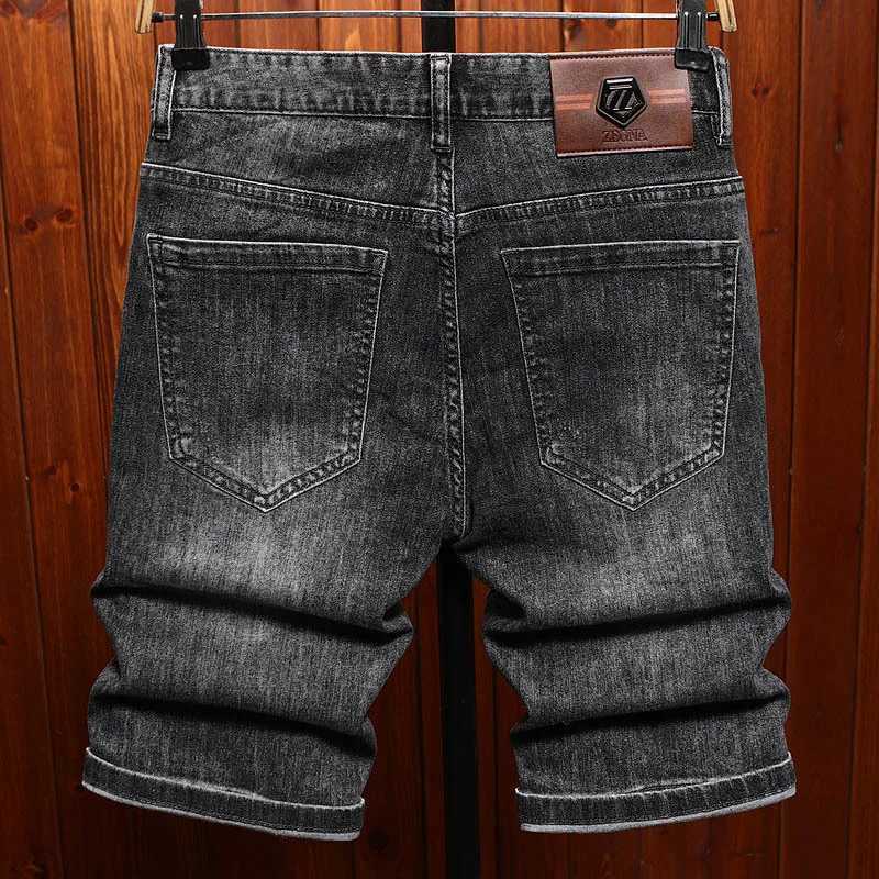 High end embroidered printed denim shorts for men light luxury fashionable slim fit summer trend five quarter pants W250705