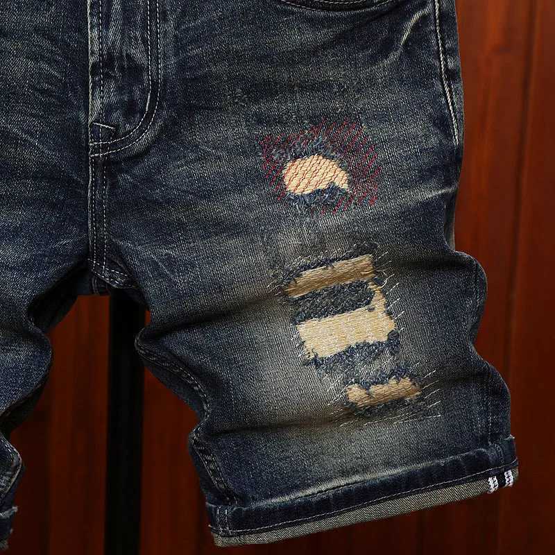 High-end ripped patch denim shorts for men in the summer of 2025 trendy and fashionable style classic retro pants W250705
