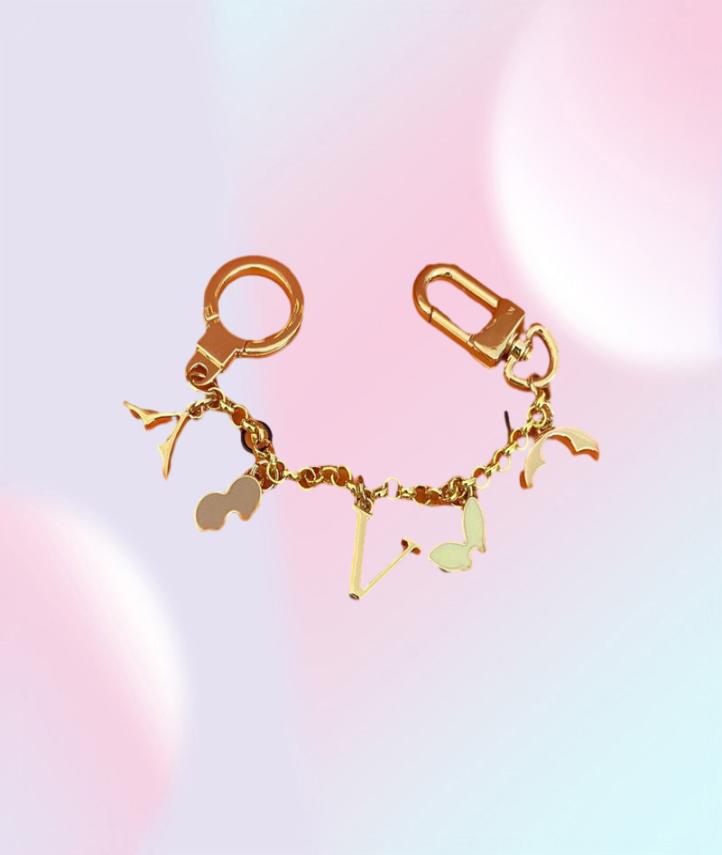 High Quality Designer Keychain Luxury Brand Key Chain for Men Car Keyring Women Buckle Keychains Bags Pendant Exquisite Gift With 8336109