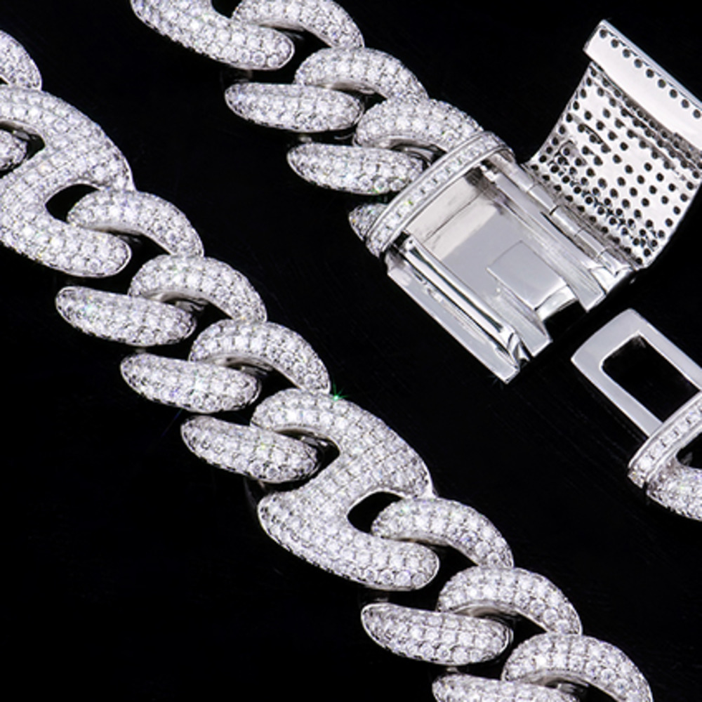 Luxury Designer Jewelry VVS Moissanite Necklace Money Bag Pig Nose Design White Gold Plated Green Hip Hop Style Fashion High Quality GRA Tested