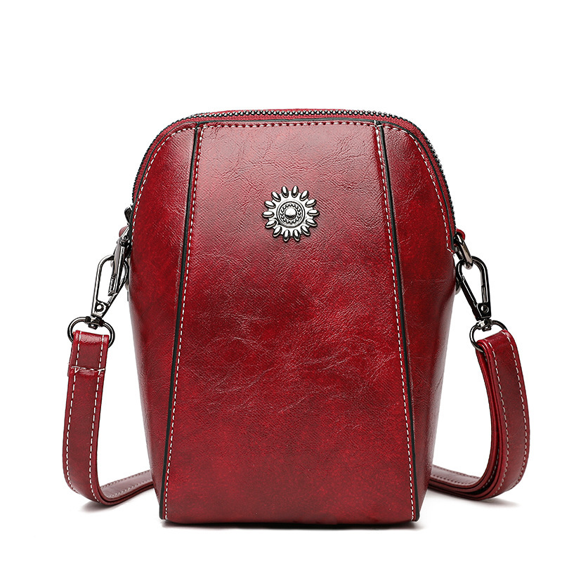New Spring 2025 Designer Bag Trend Soft Luxury bag Leather Phone Bag for Women Crossbody Mini Bag Fashion Vertical Phone Holder Small Bag