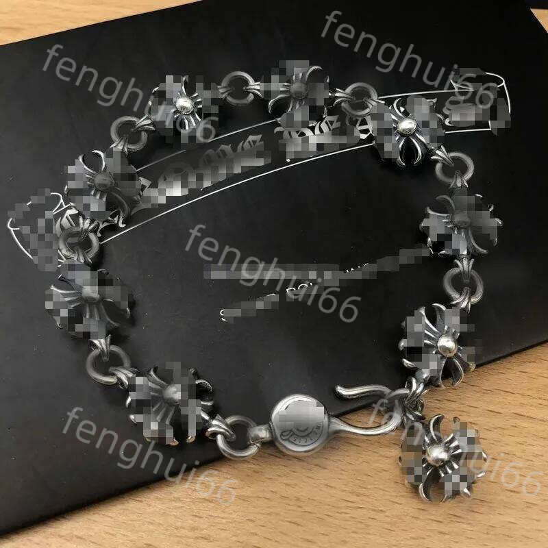 Designer Bracelet Chromebraceletss Fashion Bangles Classic Unisex High Quality Heart Hip Hop Vintage Cross Dice Detail Women Men Accessory Jewelry 398