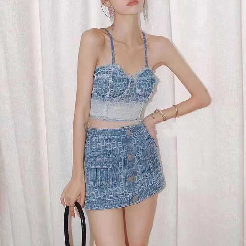 Fashion suit - blue gradient color denim jacquard halter top with frayed edges + pocketed skirt pants trendy
