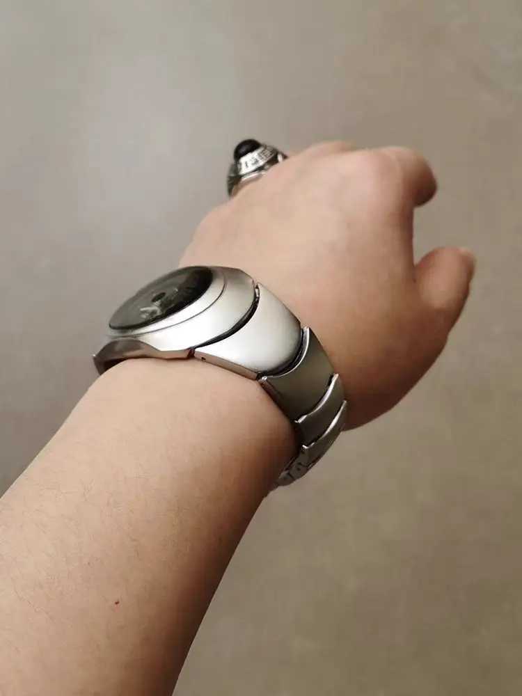 New Men Quartz Watches Unique Sleek Stainless Steel Casual Business Waterproof Male Wristwatches W250704
