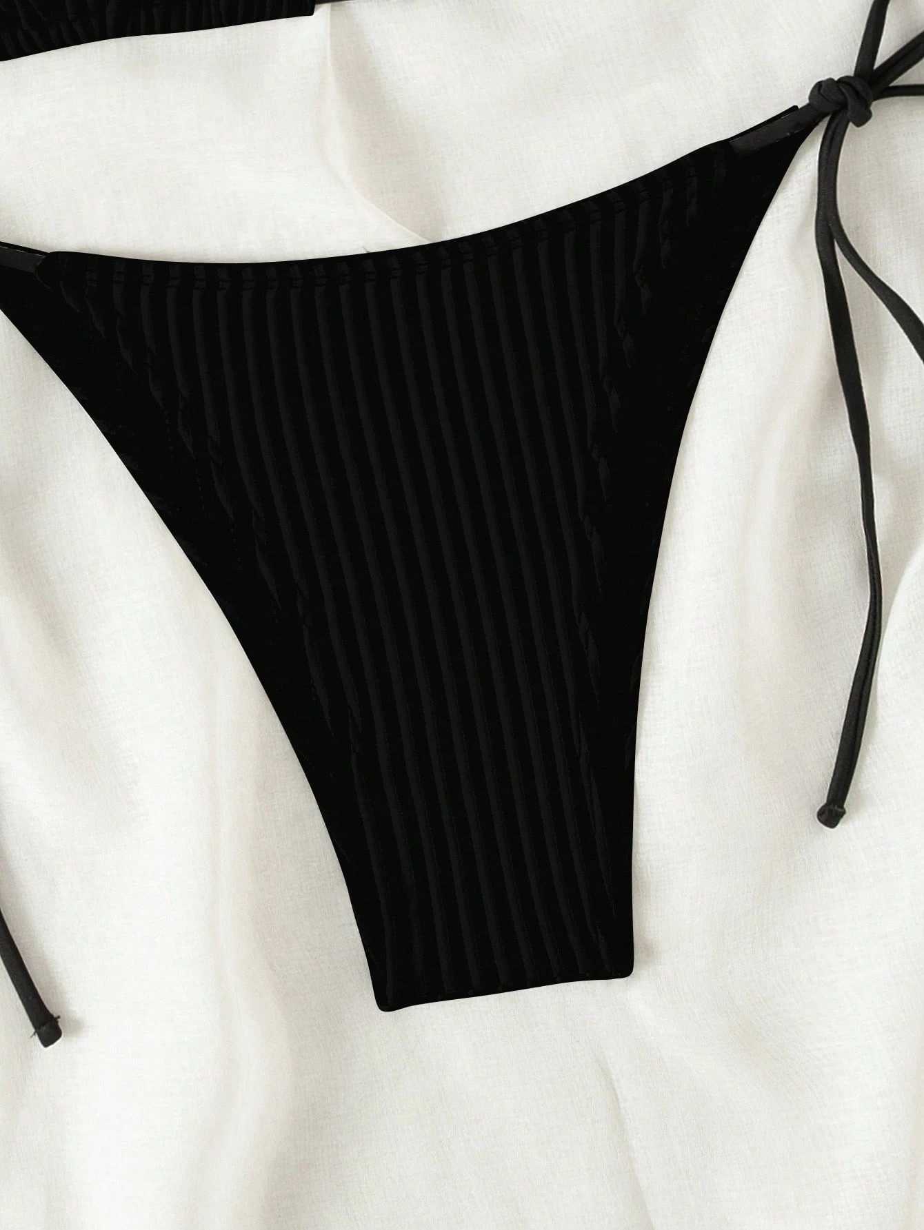 Solid color triangle cup suspender bikini strap design youthful and energetic suitable for students surfing by the sea. XJ250624