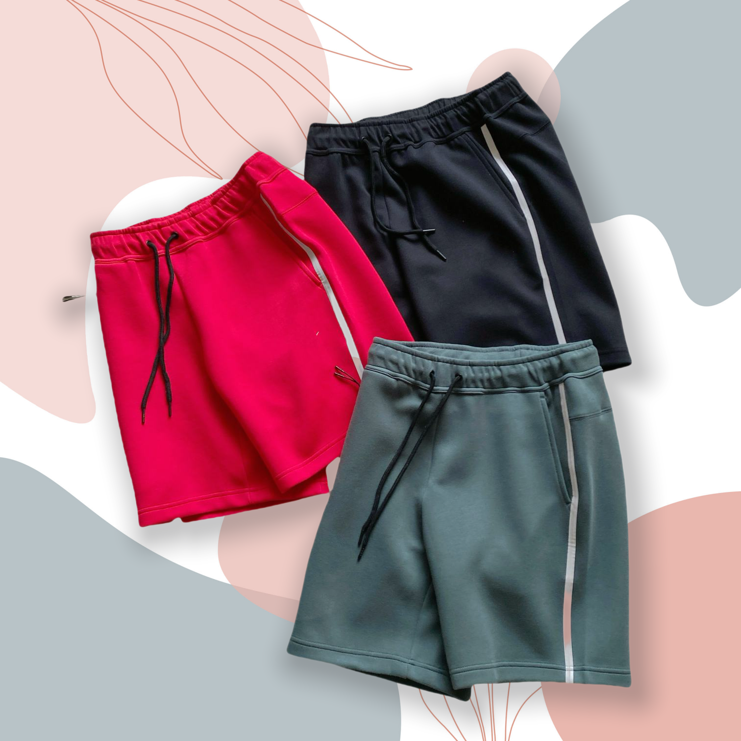 Embellished Athletic Short Bottoms: Five-Quarters with Practical Pocket Design