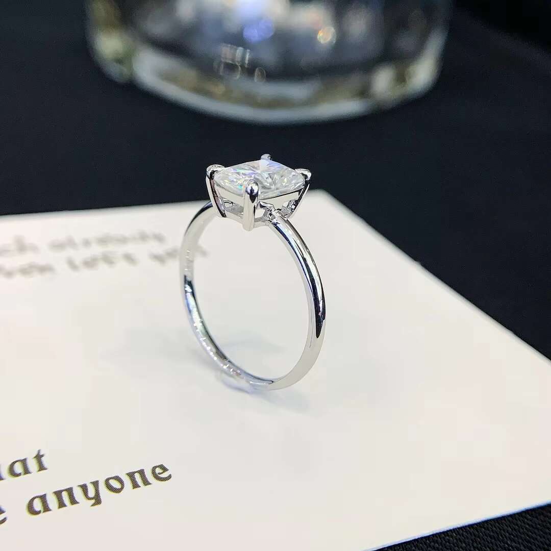 FineJewelry Simple Design 18K White Gold 1ct Radiant Cut Moissanite Diamond Solitaire Engagement Wedding Ring for Women