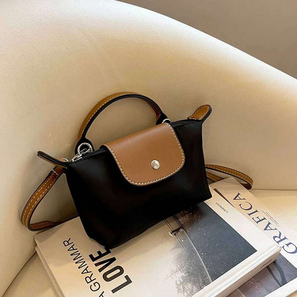 Minimalist Flap Crossbody Women PU Magnetic Snap Zipper Lightweight Adjustable Strap Shoulder Bag for Commute Essential