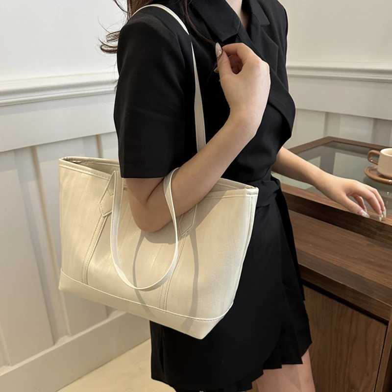 Tote Bag Purse for Women Fashion Letter Shoulder Bag Large Capacity Handbag for Travel College Work XJ250704