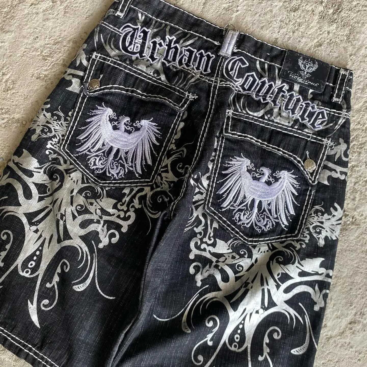 New Street American Cowboy Shorts Men and Women Hip Hop Embroidery Printed Loose Shorts Gothic Retro Casual Basketball Shorts W250705