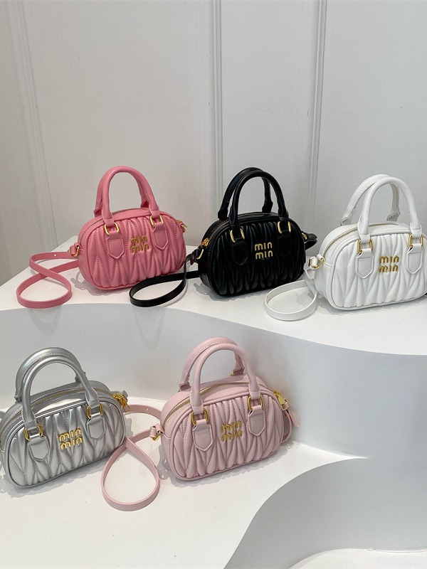 free shipping designer Yangqi Embroidery Thread Pillow Bag Korean Edition Xiaoxiangfeng Princess New Trendy Single Shoulder Crossbody Bag pink