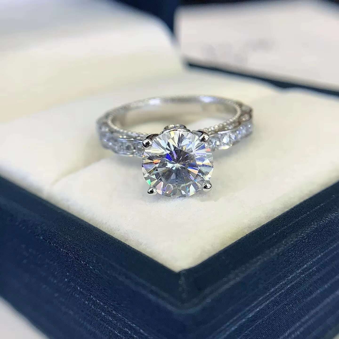 18K Fine Jewelry 2 Carats Moissanite Pass Diamond Test D Color Moissanite Blossom Ring for Teen Girls Gift Fine Jewelry