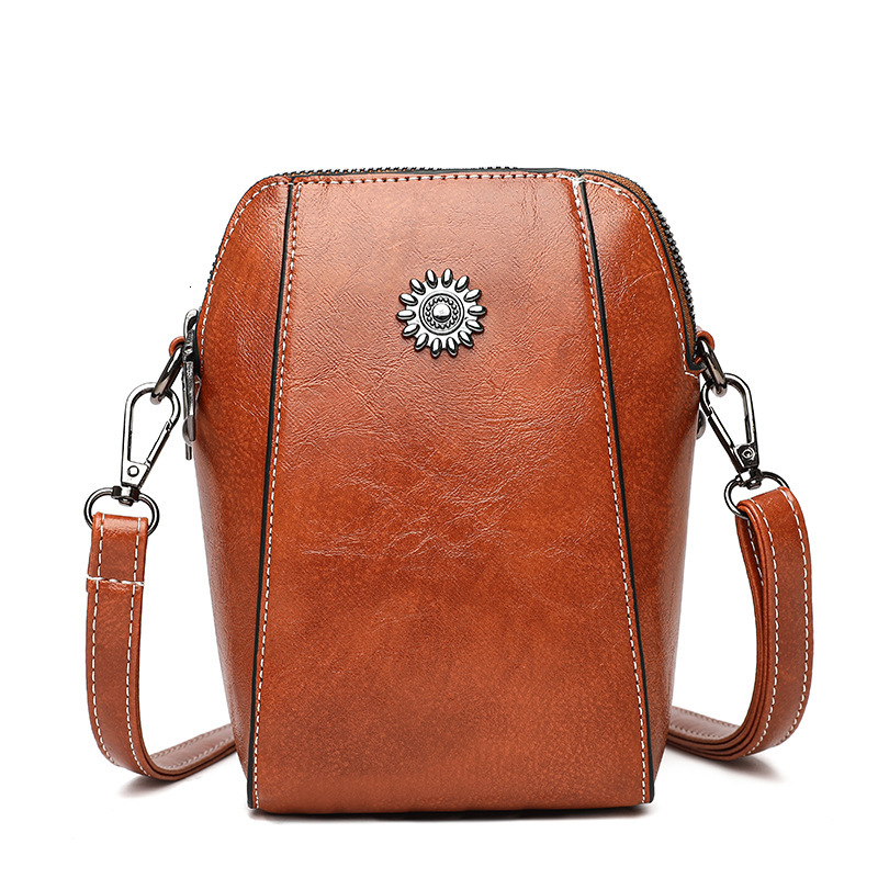 New Spring 2025 Designer Bag Trend Soft Luxury bag Leather Phone Bag for Women Crossbody Mini Bag Fashion Vertical Phone Holder Small Bag