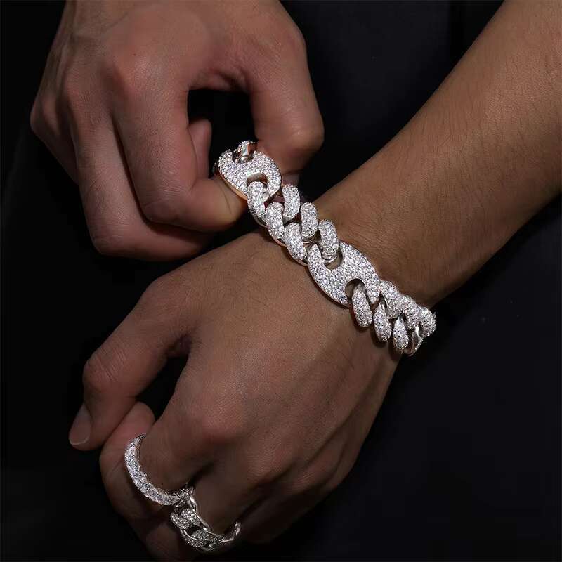Luxury Bling Rock Hiphop Jewelry 18mm 925 Sterling Silver GRA Tested VVS Moissanite Iced Out Cuban Link Men Bracelet