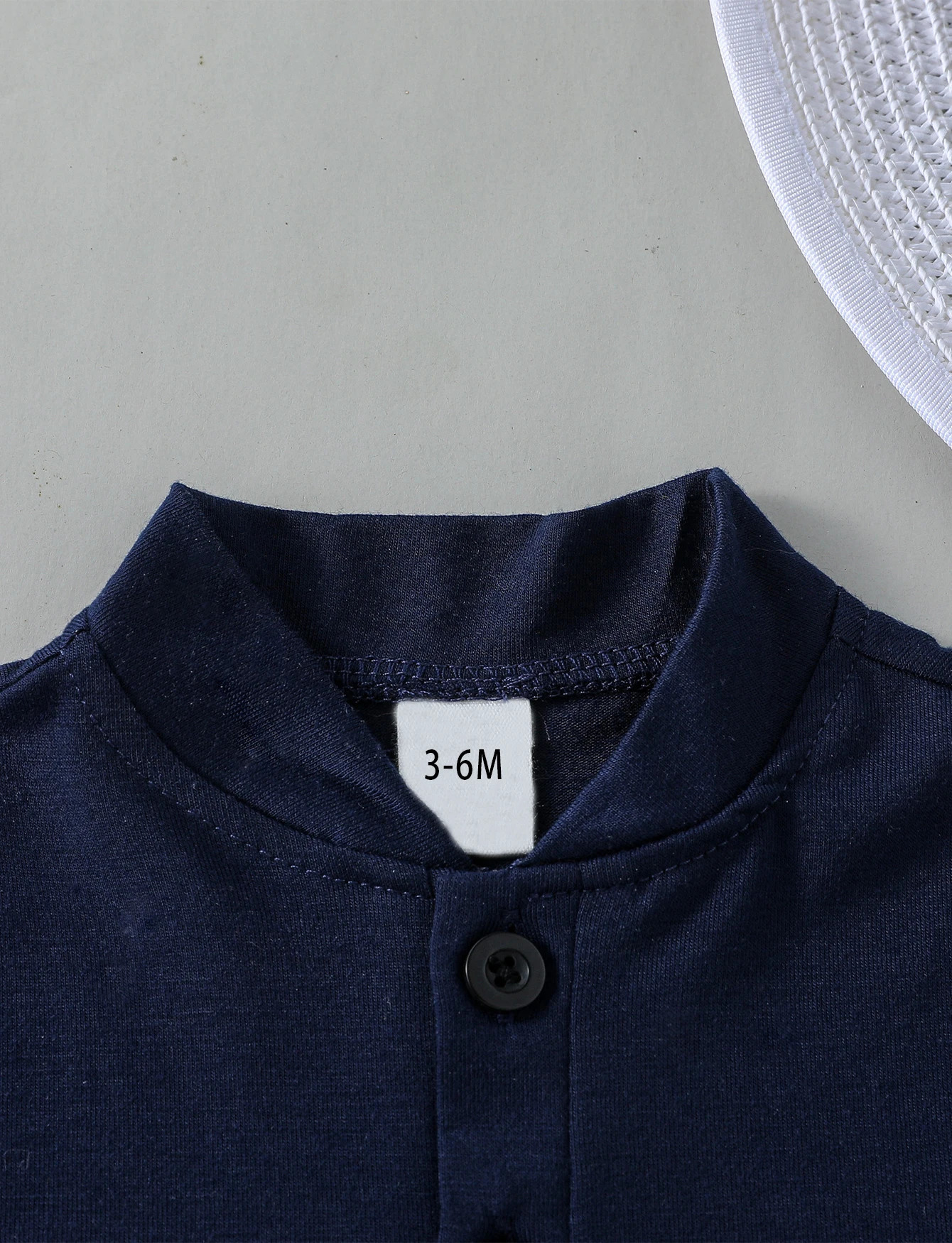 Fashionable Summer Arrival Boys Solid Color T-Shirt and Stain-Resistant Shorts Two-Piece Set in CasUAl Style 250729