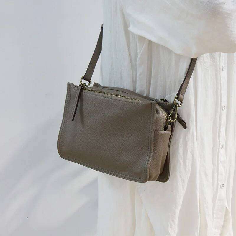 Brand Designer Handbags Small Women Genuine Leather Flap Shoulder Bag Casual Three-Layer Zipper Ladies Crossbody Bags Female 2025/06/07 2025/06/09 250