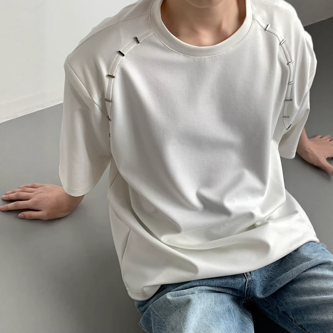 Designer Short Sleeves Summer Korean Version Loose Heavyweight No Shoulder Pad Short Sleeve T-shirt Metal Design Sense Half Sleeve Base Shirt Niche Un