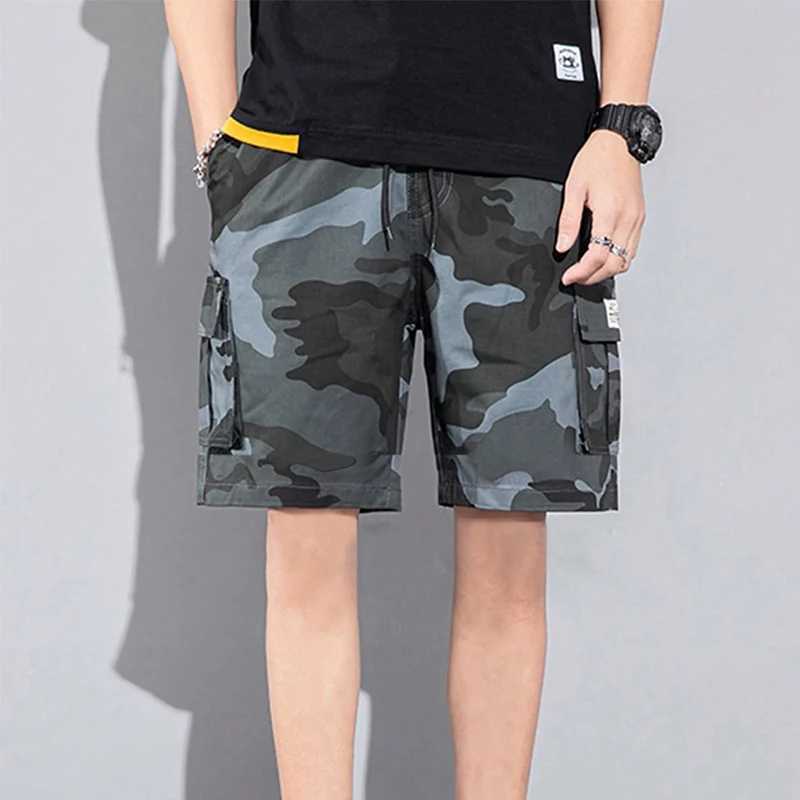 TRAF Trendy Camouflage Cargo Shorts for Men Comfortable Fit Stylish Design with Functional Pockets Perfect for Summer Trend W250705