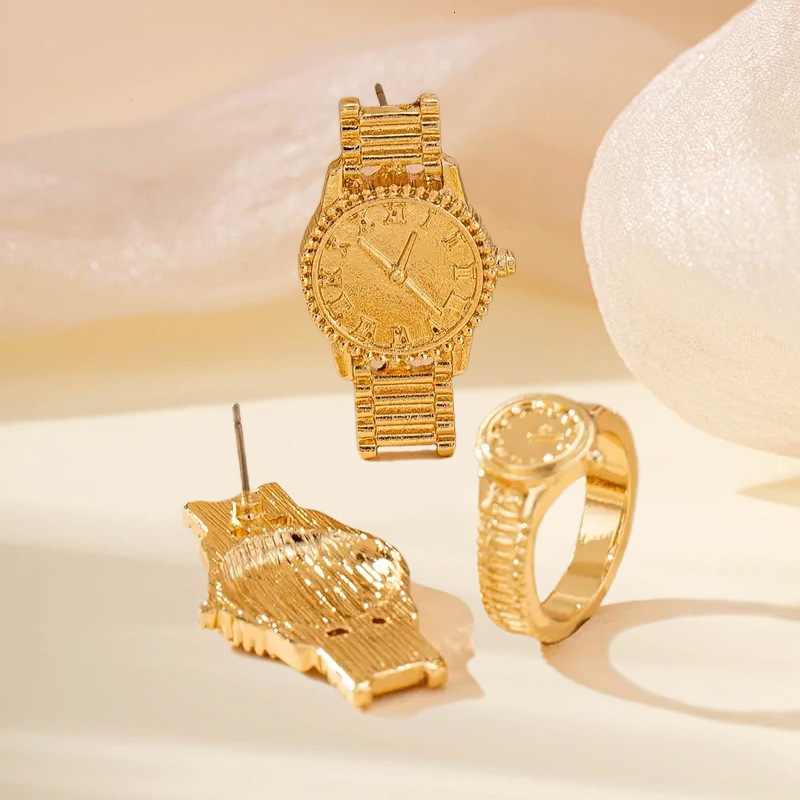 Minimalist Gold Yellow Jewelry Set Earrings Pair Ring 1 Piece Women's Light High-End Quartz Watch Design