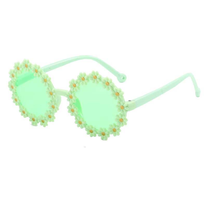 Kids Daisy Flower Sunglasses Colorful Beach Shades for Girls Boys Outdoor Photography Fashion Accessories with Floral Decor ddmythur Z260305