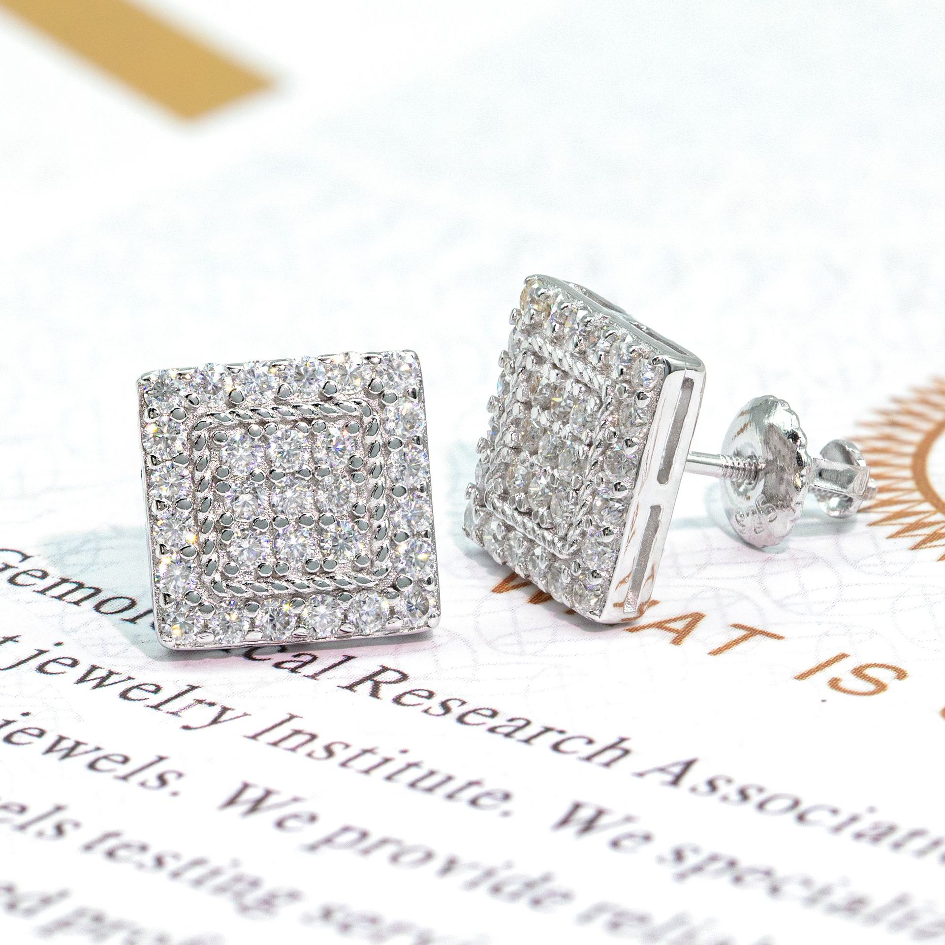 Luxury Hip Hop Jewelry High Quality Ear Studs 925 Sterling Silver VVS Moissanite Diamond Stud Earring for Women