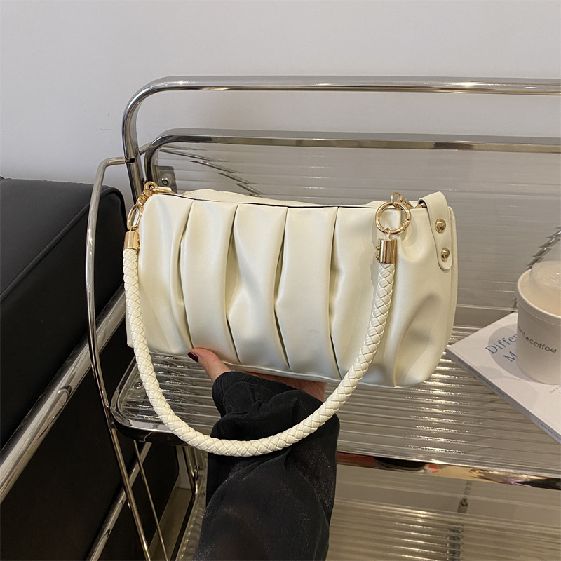 French trend trend niche design women s hot selling shoulder bag designer bag women s crossbody bag texture pleated armpit cloud bag