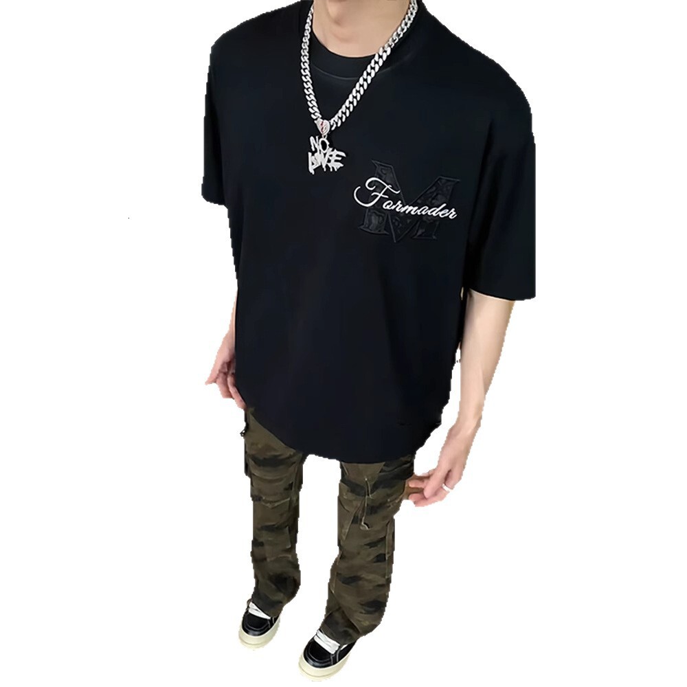 American Style Black Embossed Short Sleeve Men's Summer Niche Jacquard Designer Short Sleeves Embroidery T-shirt Heavyweight Cleanfit Half Sleeve