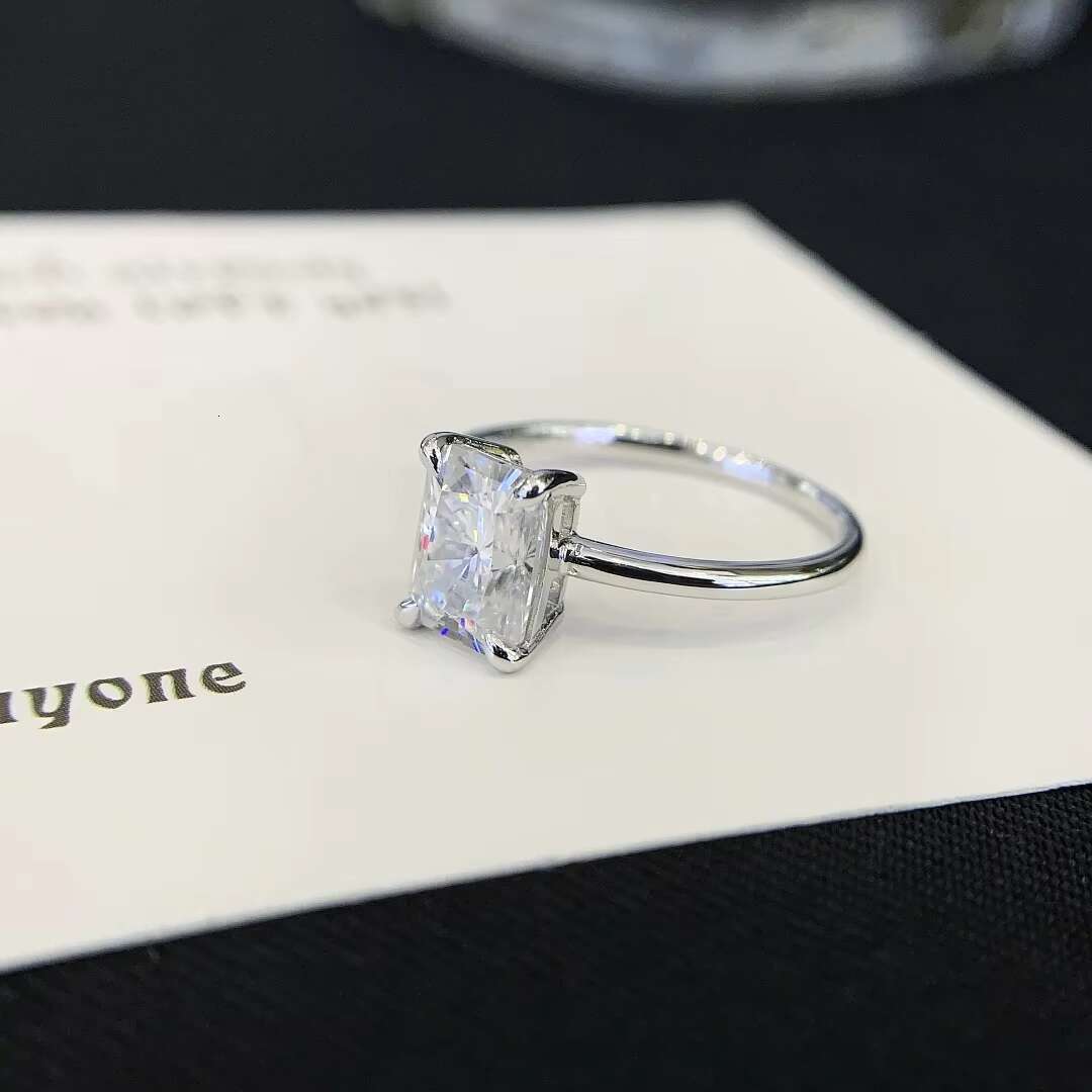 FineJewelry Simple Design 18K White Gold 1ct Radiant Cut Moissanite Diamond Solitaire Engagement Wedding Ring for Women