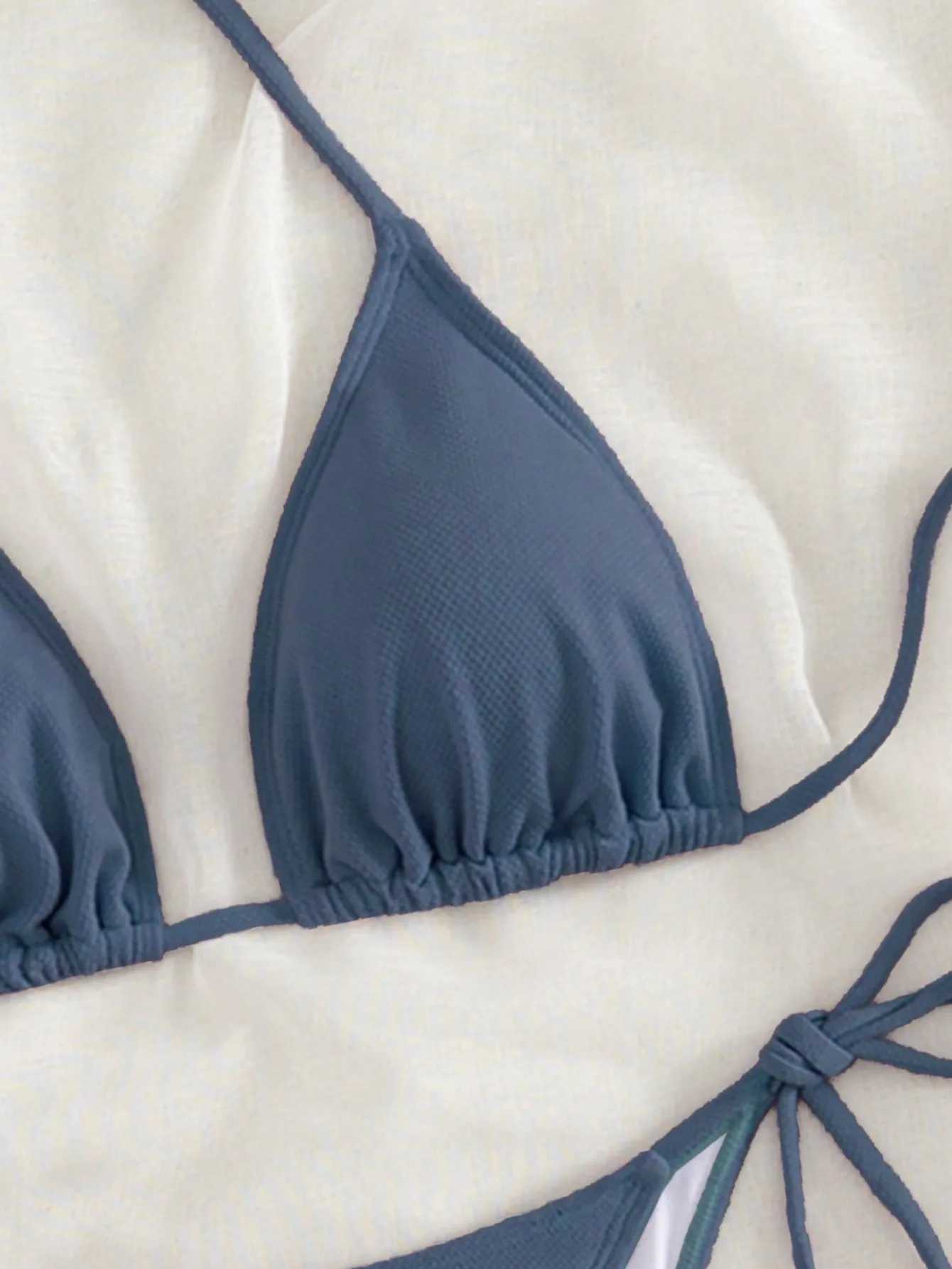 Summer white mi-grid bikini set sexy mature spring seaside photo shoot suitable for women XJ250624