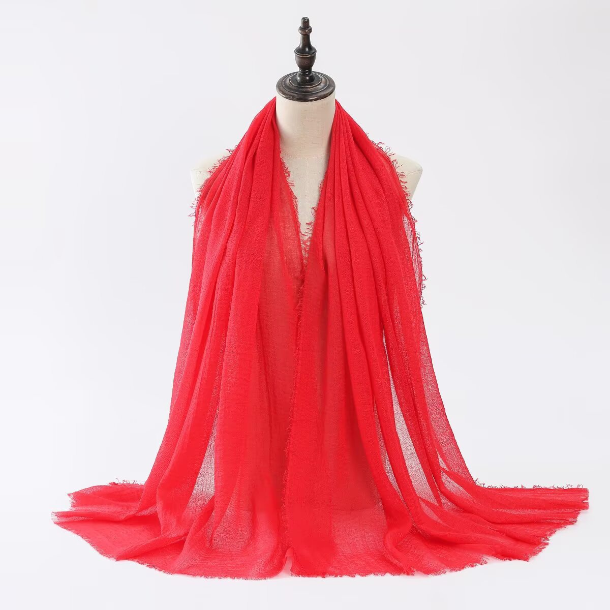 K1238 Wholesale long cotton and linen blended shawl scarf for women solid color short edge Middle Eastern headscarf with multiple colors available