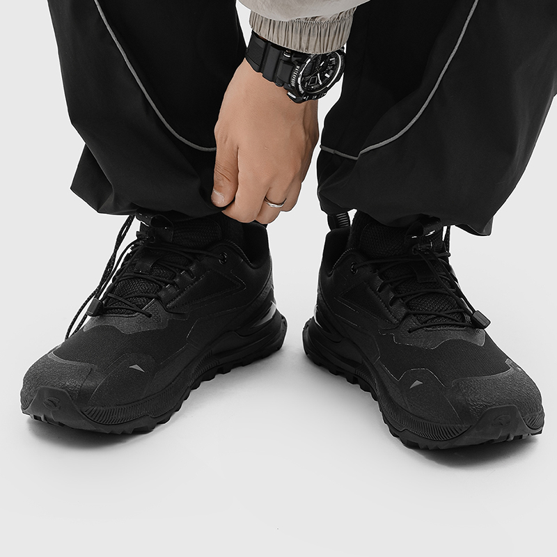 New men's wide - last off - road shoes, men's outdoor non - slip and shock - absorbing hiking and mountaineering sports shoes